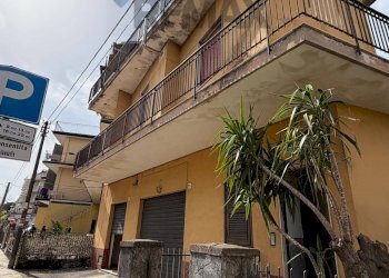 Casa all\'aperto - Commercial Premises VIALE DELLA REGIONE
229, San Giovanni la Punta - photo 2