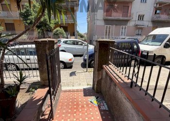 Balcone - Commercial Premises VIALE DELLA REGIONE
229, San Giovanni la Punta - photo 31