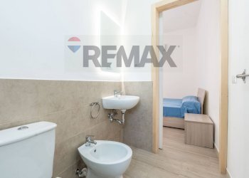 Bagno - One-room apartment via Pescitello
 
7, Catania - photo 12