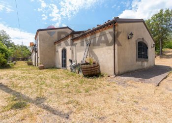 Casa all\'aperto - Rustic ss 120
 
s/n, Linguaglossa - photo 10