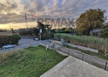 Edificio all\'aperto - Villa via liberta'
 
3, Milazzo - photo 18