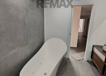 Bagno - Villa via liberta'
 
3, Milazzo - photo 27
