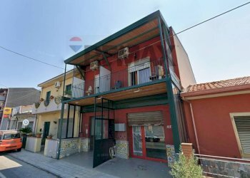 Edificio all\'aperto - Bilocale via nazionale
 
431, Pace del Mela - foto 12