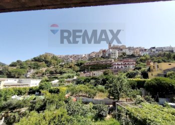Vista delle montagne - Casa indipendente via stefano cattafi
 
134, Santa Lucia del Mela - foto 30