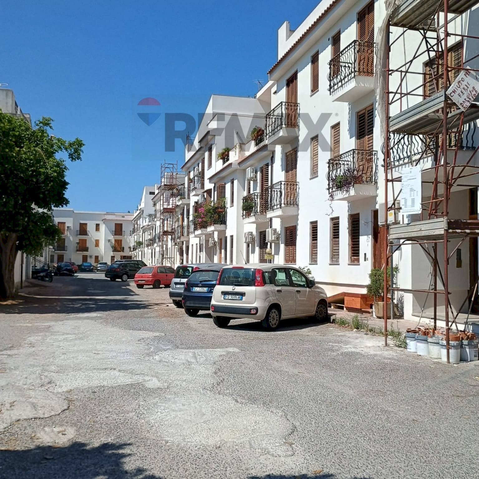 Edificio all\'aperto - Quadrilocale acqueviole
 
snc, Milazzo - foto 2