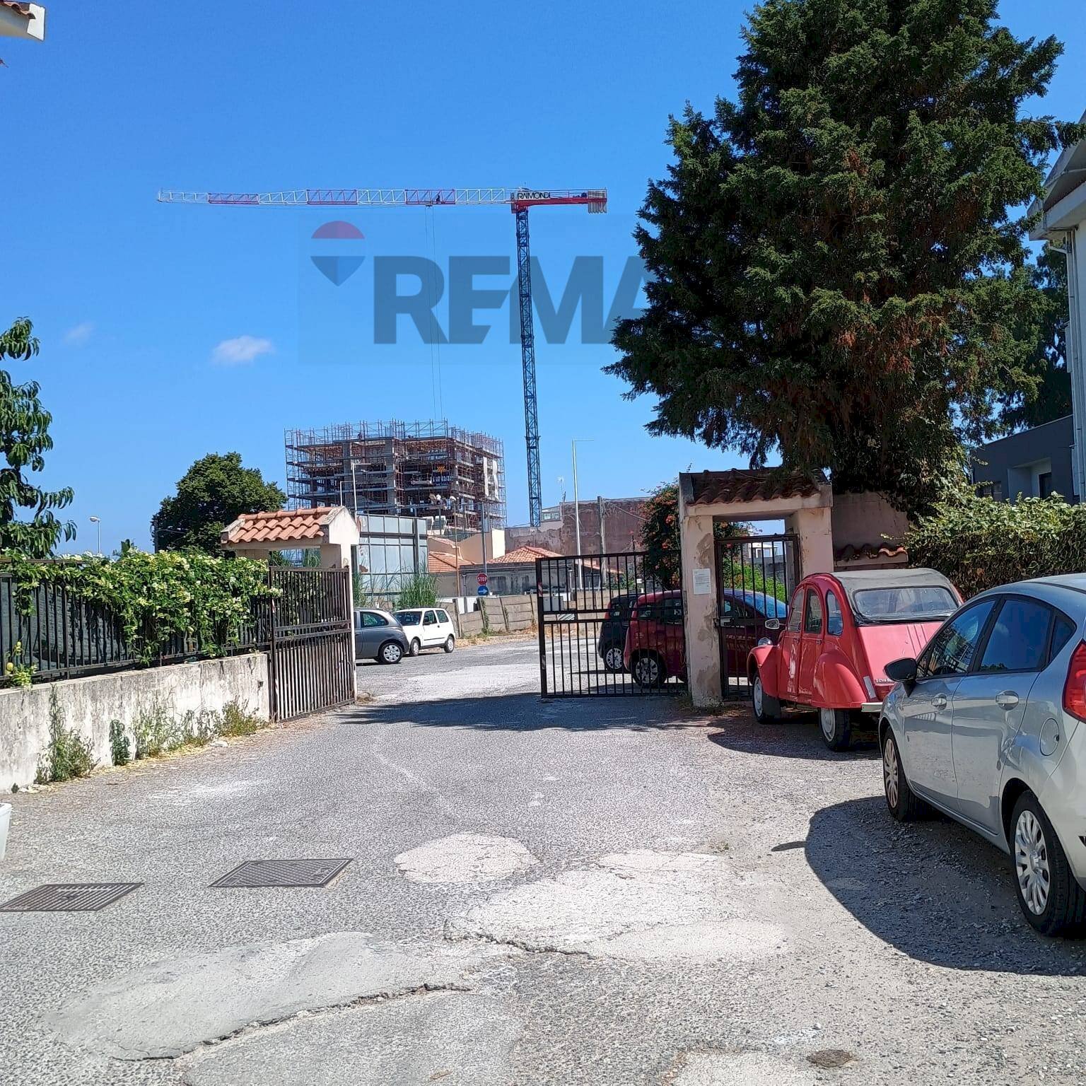 Edificio all\'aperto - Quadrilocale acqueviole
 
snc, Milazzo - foto 3