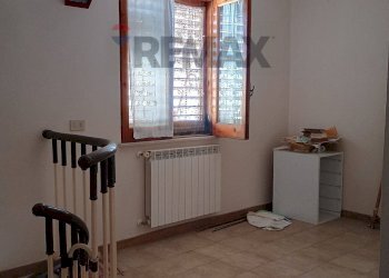 Camera / camera da letto - Quadrilocale acqueviole
 
snc, Milazzo - foto 10