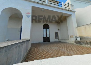 Casa all\'aperto - Casa semi indipendente via giuseppe mazzini
 
90, Lipari - foto 2