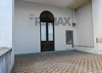 Stanza vuota - Casa semi indipendente via giuseppe mazzini
 
90, Lipari - foto 3