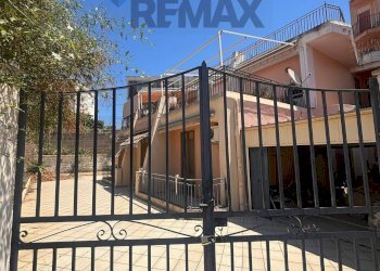 Edificio all\'aperto - Casa indipendente Via Hegel
 
8, Augusta - foto 7