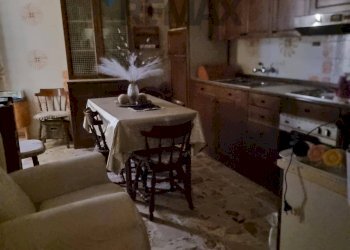 Sala da pranzo - Casa indipendente Via Hegel
 
8, Augusta - foto 9