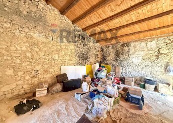 Stanza vuota - Independent house Via Barrile
 
1, Buscemi - photo 6