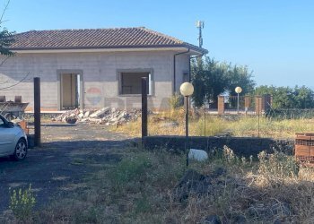 Casa all\'aperto - Villa via umberto
 
snc, San Pietro Clarenza - foto 10