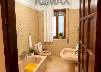 Bagno - Appartamento via duca d'aosta
 
122, Sant'Agata di Militello - foto 8