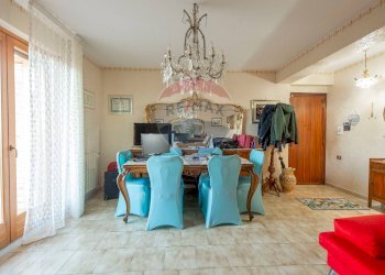 Sala da pranzo - Four-room apartment VIA DUSMET
 
7, Aci Castello - photo 7