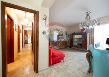 Soggiorno - Four-room apartment VIA DUSMET
 
7, Aci Castello - photo 9