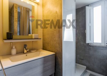Bagno - Villa Via Siculo Orientale
 
55, Mascali - photo 10
