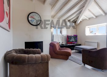Soggiorno - Villa Via Siculo Orientale
 
55, Mascali - photo 13
