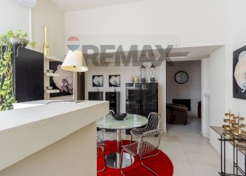 Sala da pranzo - Villa Via Siculo Orientale
 
55, Mascali - photo 23