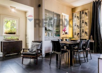 Sala da pranzo - Villa Via Siculo Orientale
 
55, Mascali - photo 50