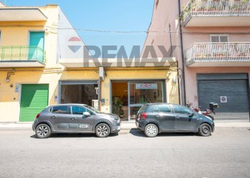 Edificio all\'aperto - Locale Commerciale VIA P. DI PIEMONTE
181, Fiumefreddo di Sicilia - foto 28
