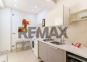 Cucina - Two-room apartment Viale Ruggero Di Lauria
81, Catania - photo 3