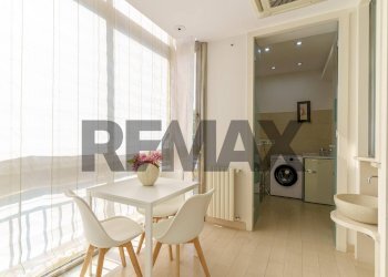 Sala da pranzo - Two-room apartment Viale Ruggero Di Lauria
81, Catania - photo 8