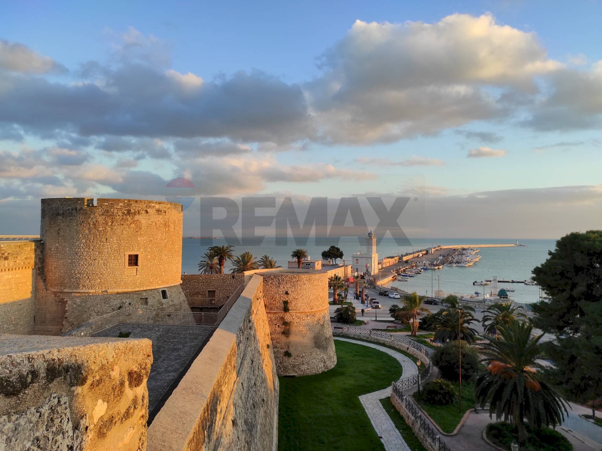 Vista dell\'acqua - Commercial Premises via Campanile
101, Manfredonia - photo 2