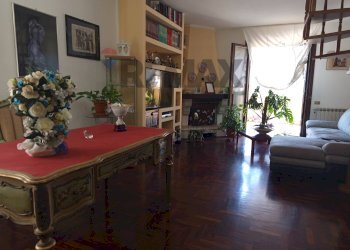 Sala da pranzo - Apartment Via Tiziano
 
13, Piombino - photo 10