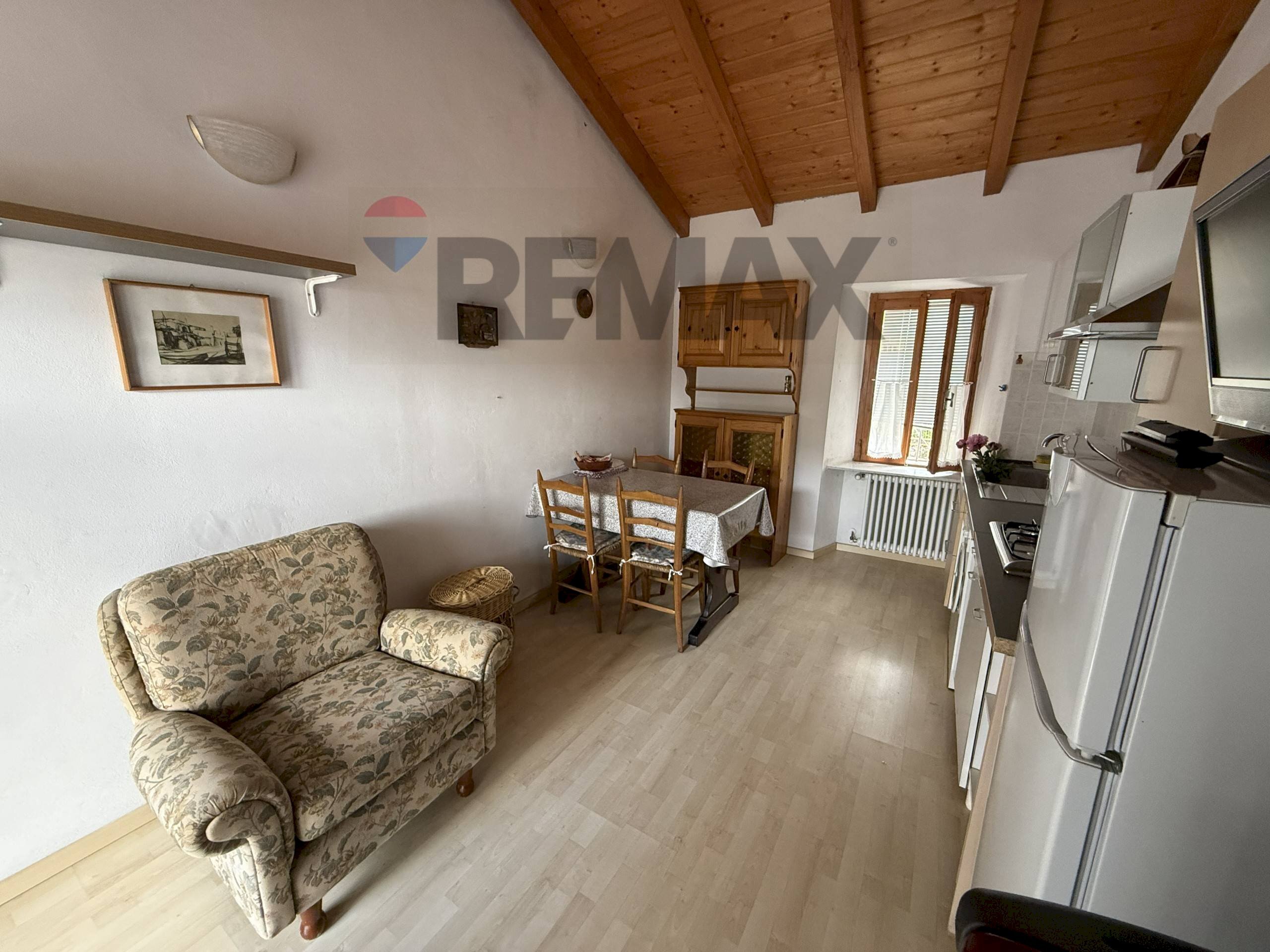 Sala da pranzo - Bilocale BAROSTRO
 
SNC, Brallo di Pregola - foto 1