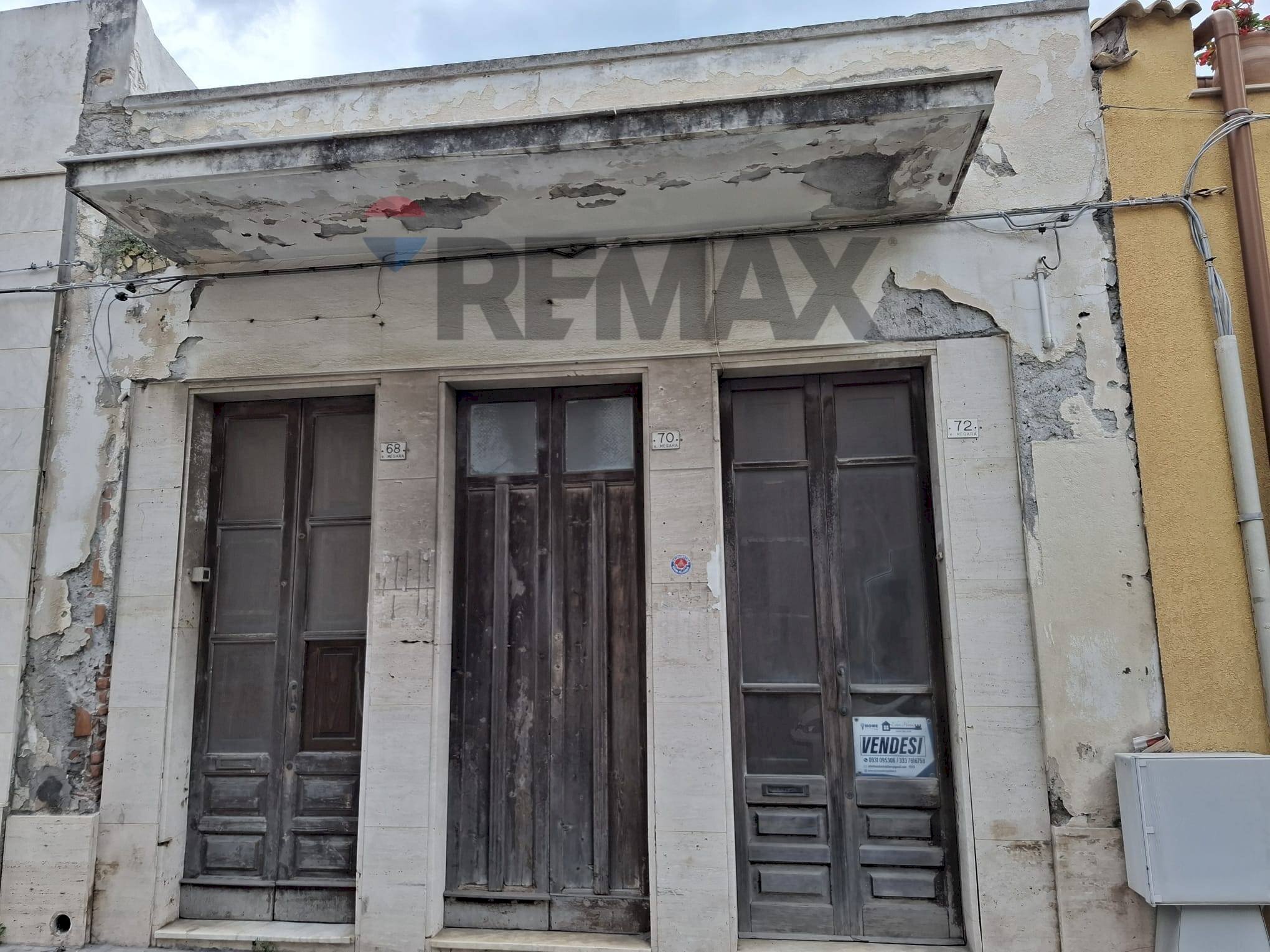 Edificio all\'aperto - Independent house Via Megara
 
68, Augusta - photo 1