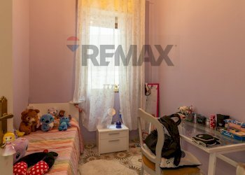 Camera / camera da letto - Apartment via ludovico ariosto
 
89, Floridia - photo 22