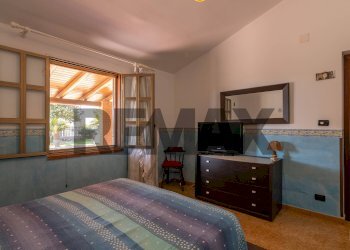 Camera / camera da letto - Villa VIA MONTALE
 
1, Melilli - foto 11