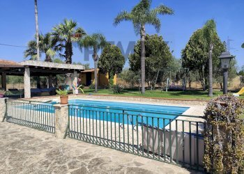 Piscina - Villa via montale
 
1, Melilli - foto 33