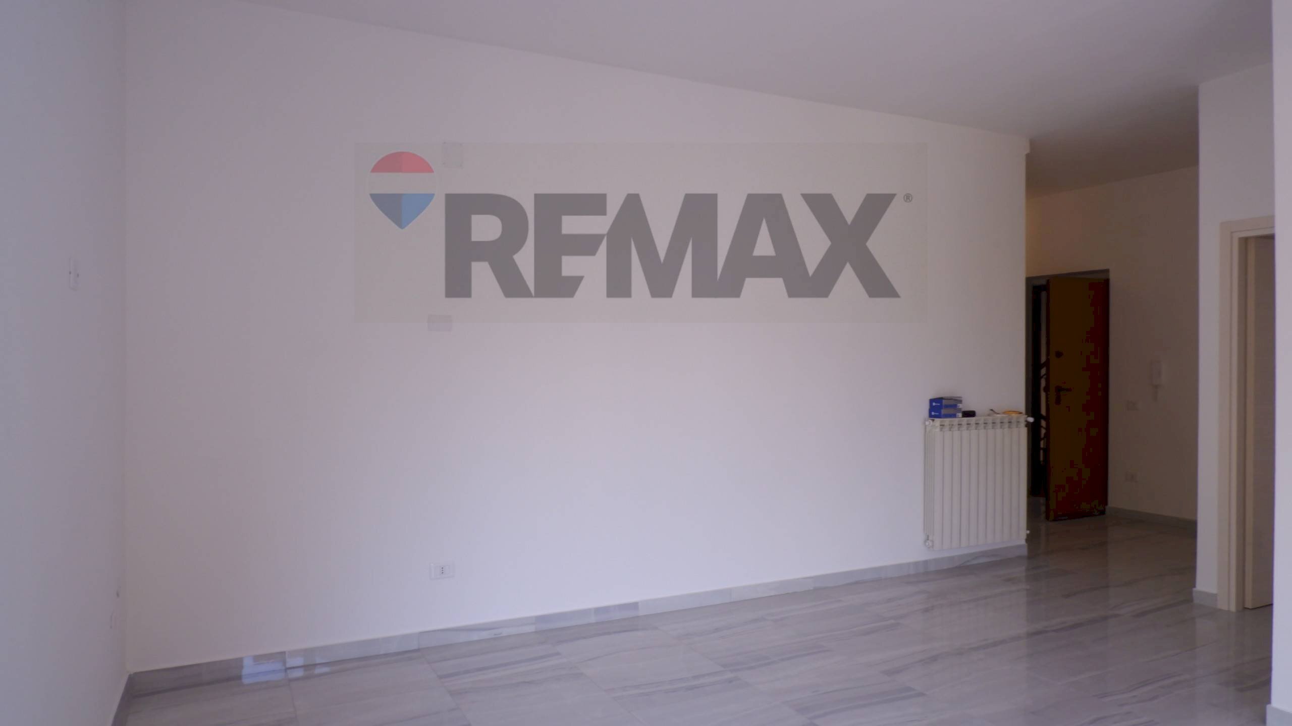 Stanza vuota - Three-room apartment Via R. Caravaglios
1/A, Caserta - photo 3