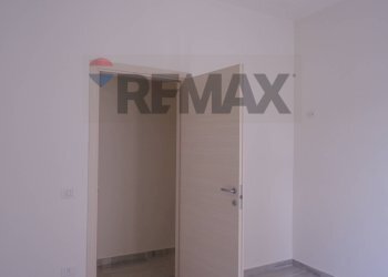 Stanza vuota - Three-room apartment Via R. Caravaglios
1/A, Caserta - photo 12