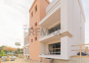 Edificio all\'aperto - Two-room apartment via Nazionale Adriatica
 
89, Roseto degli Abruzzi - photo 26