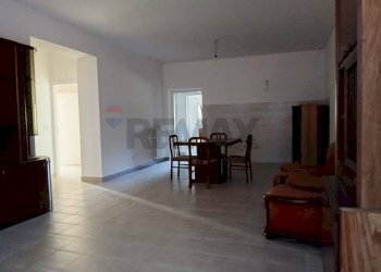 Sala da pranzo - Casa semi indipendente Via Baglietto
 
15, Castelvecchio Subequo - foto 3