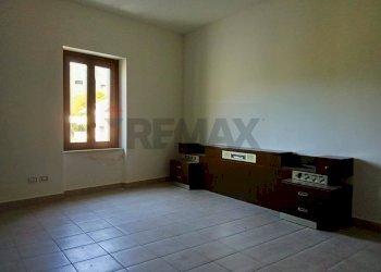 Camera / camera da letto - Casa semi indipendente Via Baglietto
 
15, Castelvecchio Subequo - foto 8