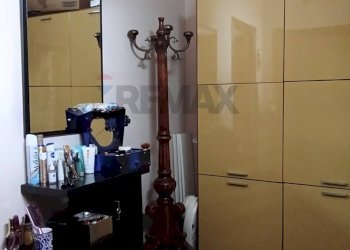 Hall / corridoio - Apartment Via Enrico De Nicola
 
12, Roseto degli Abruzzi - photo 7