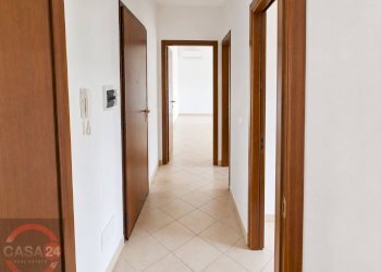 Foto 5 - Three-room apartment Strada Capograssa, Latina - photo 5