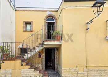 facciata - Semi-detached house viale dello sport
 
1, Carpineto della Nora - photo 3