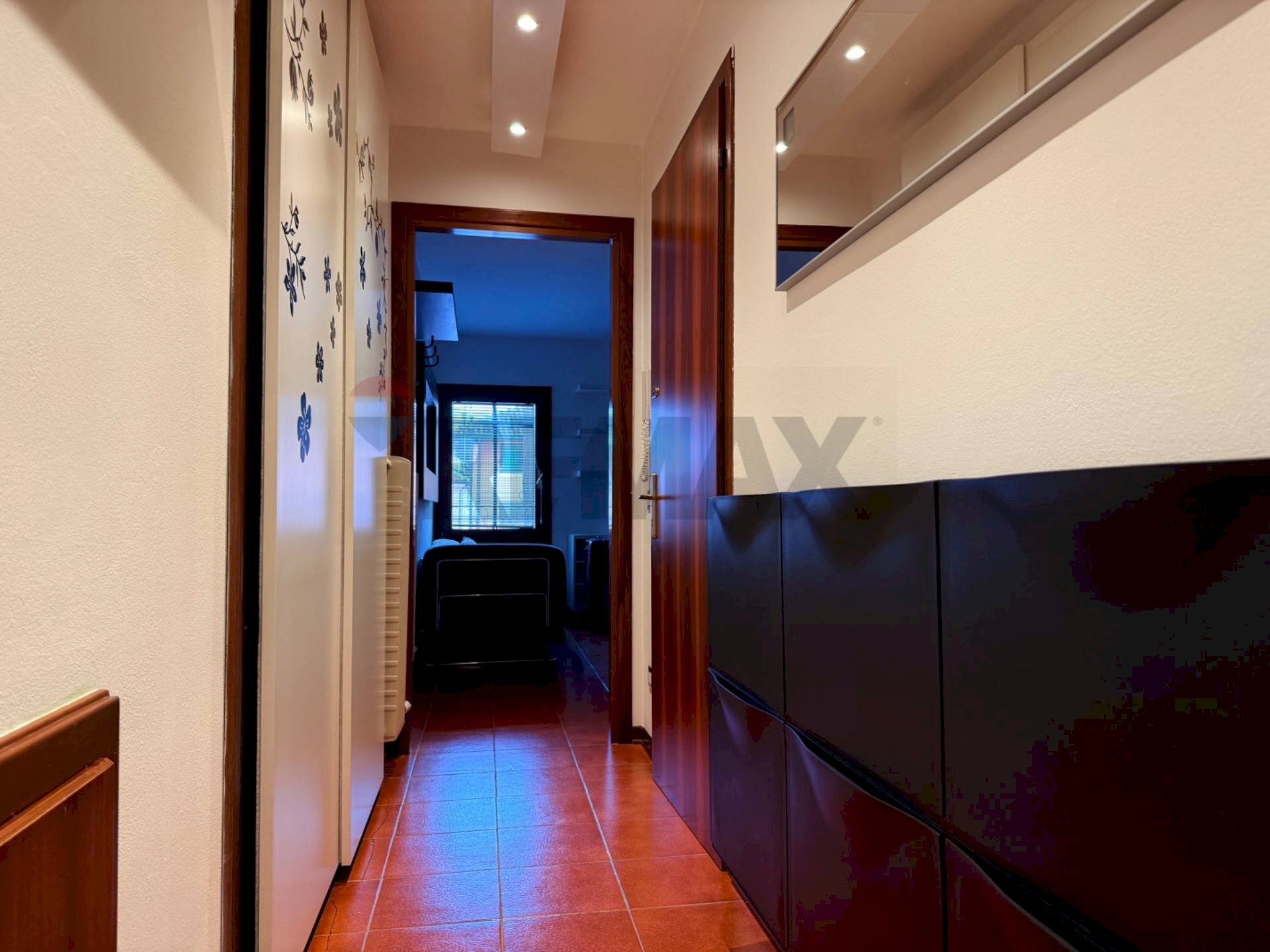 Hall / corridoio - Two-room apartment via Mezzaterra
 
74, Belluno - photo 3