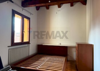 Camera / camera da letto - Two-room apartment via Mezzaterra
 
74, Belluno - photo 16