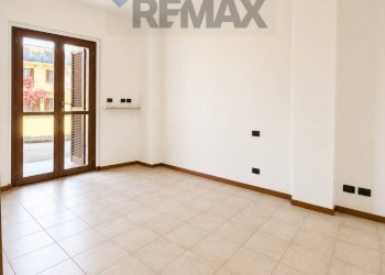 Stanza vuota - Bilocale Piazza san Giuseppe
 
2, Galliate - foto 6