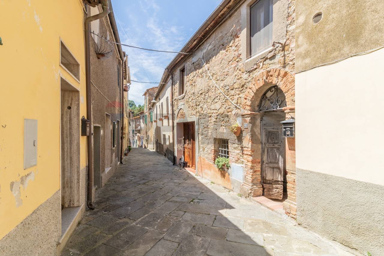 Edificio all\'aperto - Trilocale Cavour
23, Magliano in Toscana - foto 2