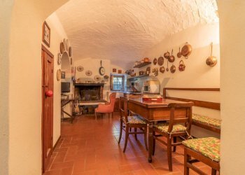 Sala da pranzo - Trilocale Cavour
 
23, Magliano in Toscana - foto 10