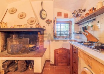 Cucina - Trilocale Cavour
 
23, Magliano in Toscana - foto 12
