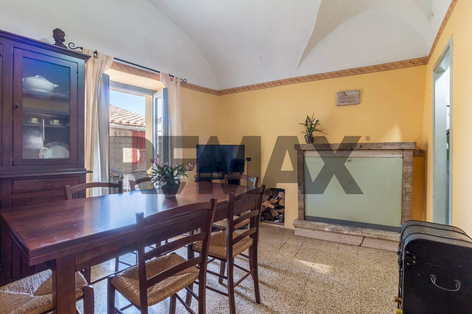 Sala da pranzo - Trilocale Via Montebello
 
32, Ischia di Castro - foto 1