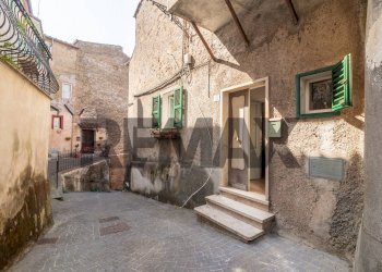 Casa all\'aperto - Trilocale Via Montebello
 
32, Ischia di Castro - foto 4